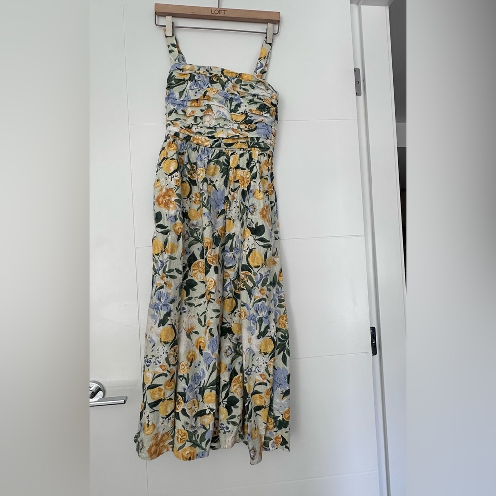 Abercrombie Floral Dress  size small– $80 ✨
 Maxi Dress